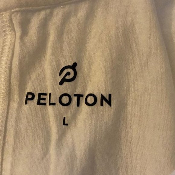Peloton White Tank Top with Stars, Size Large - Picture 4 of 4